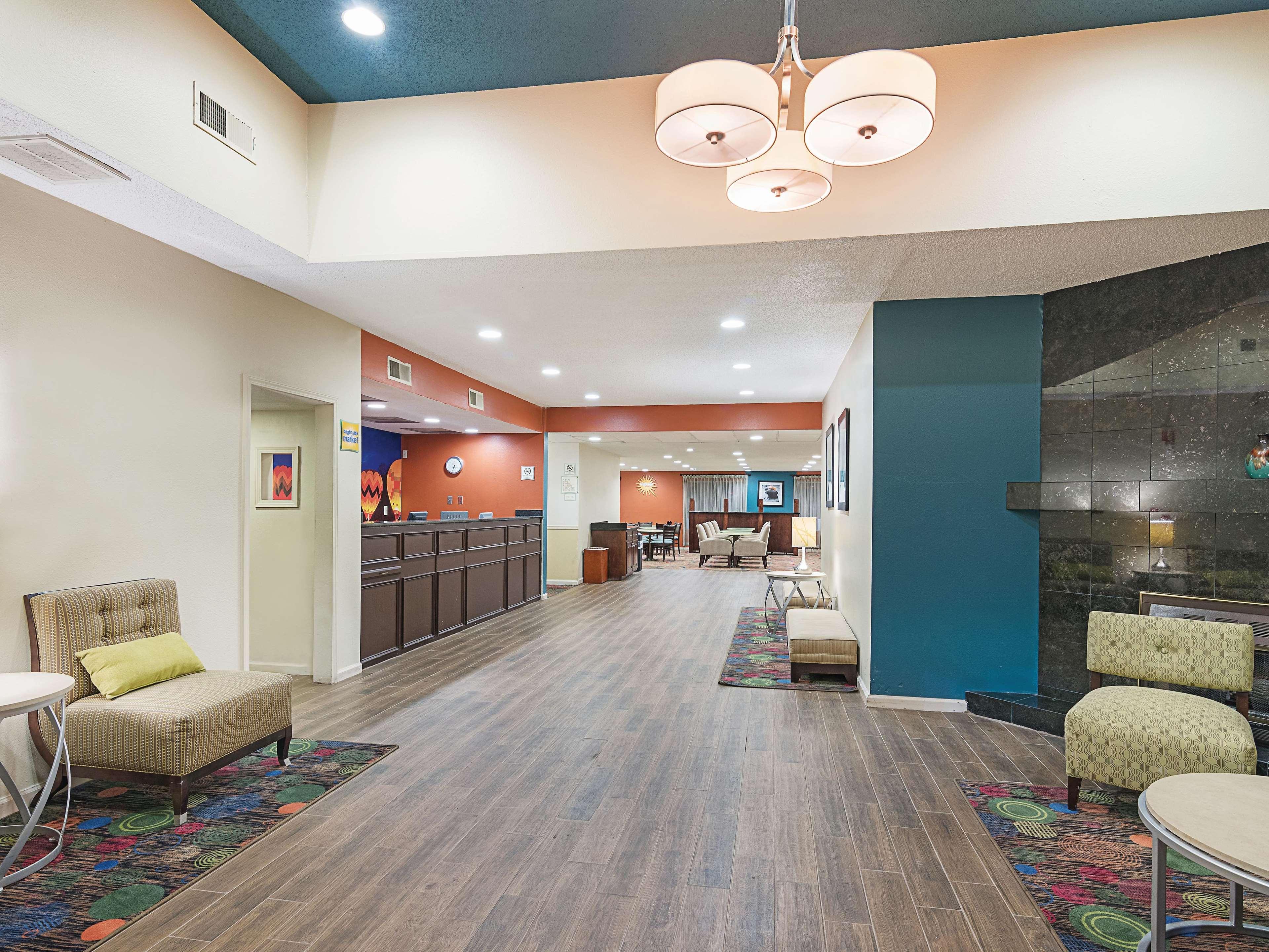 La Quinta Inn By Wyndham Decatur Alabama Εξωτερικό φωτογραφία