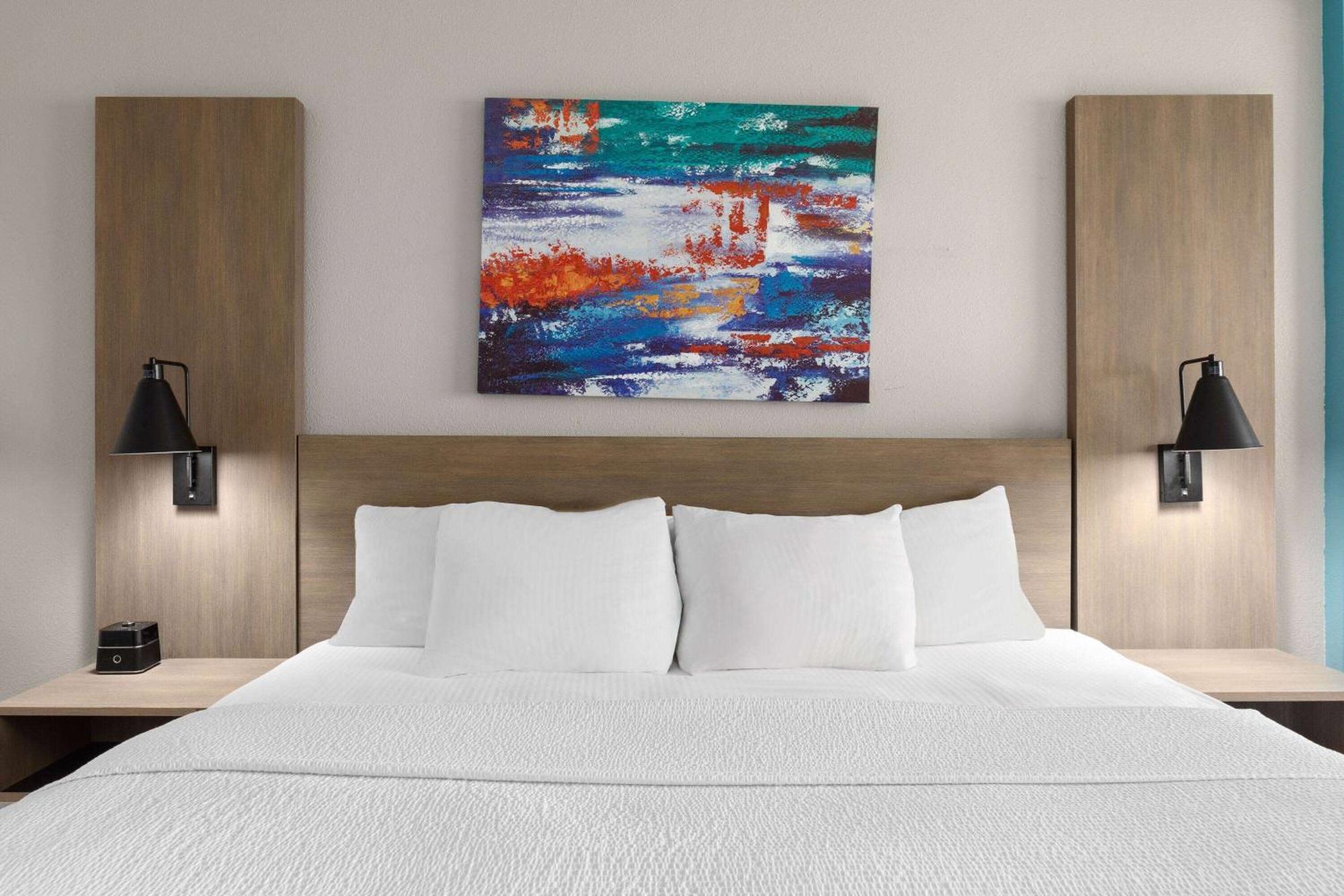 La Quinta Inn By Wyndham Decatur Alabama Εξωτερικό φωτογραφία