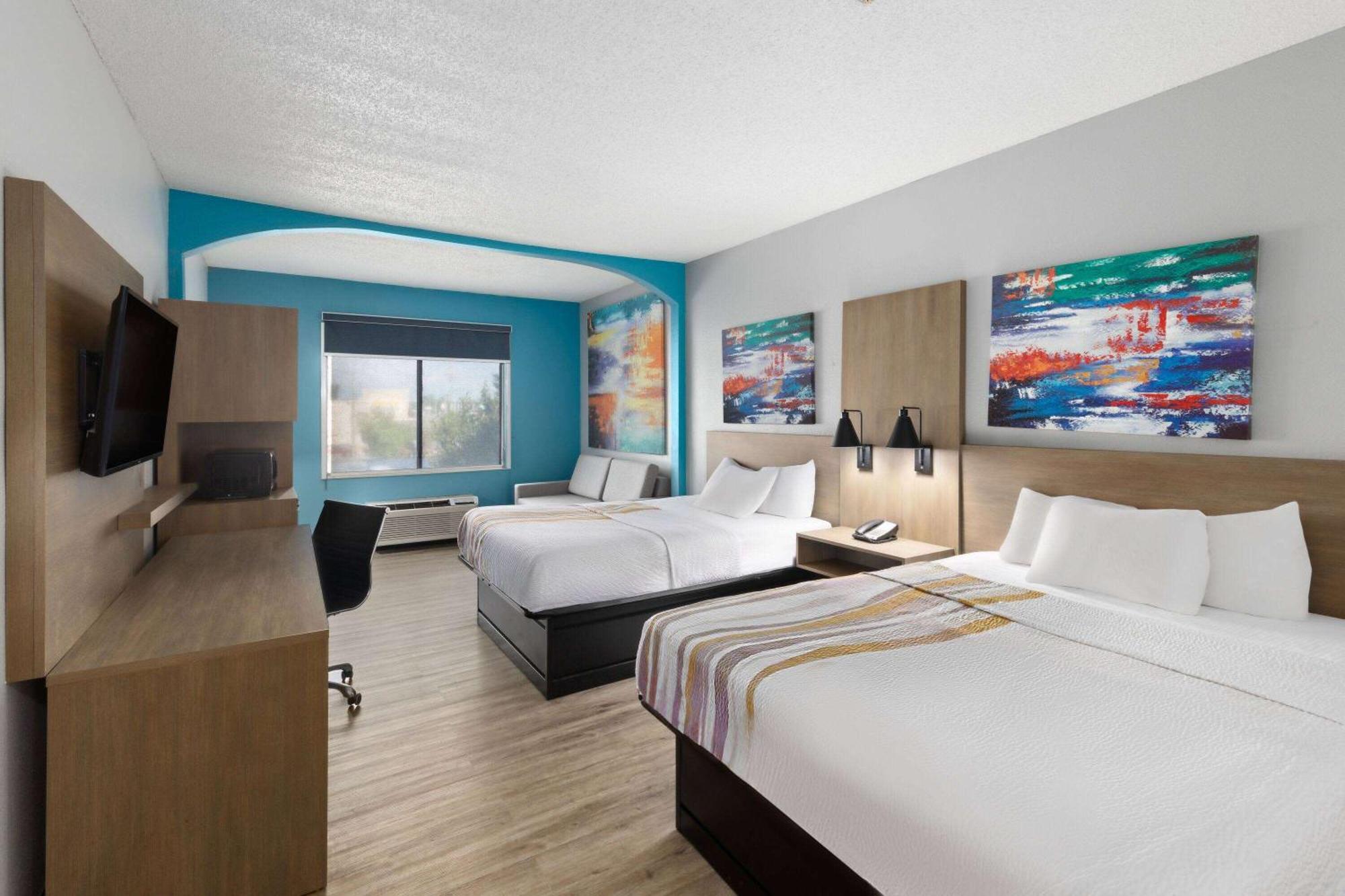 La Quinta Inn By Wyndham Decatur Alabama Εξωτερικό φωτογραφία