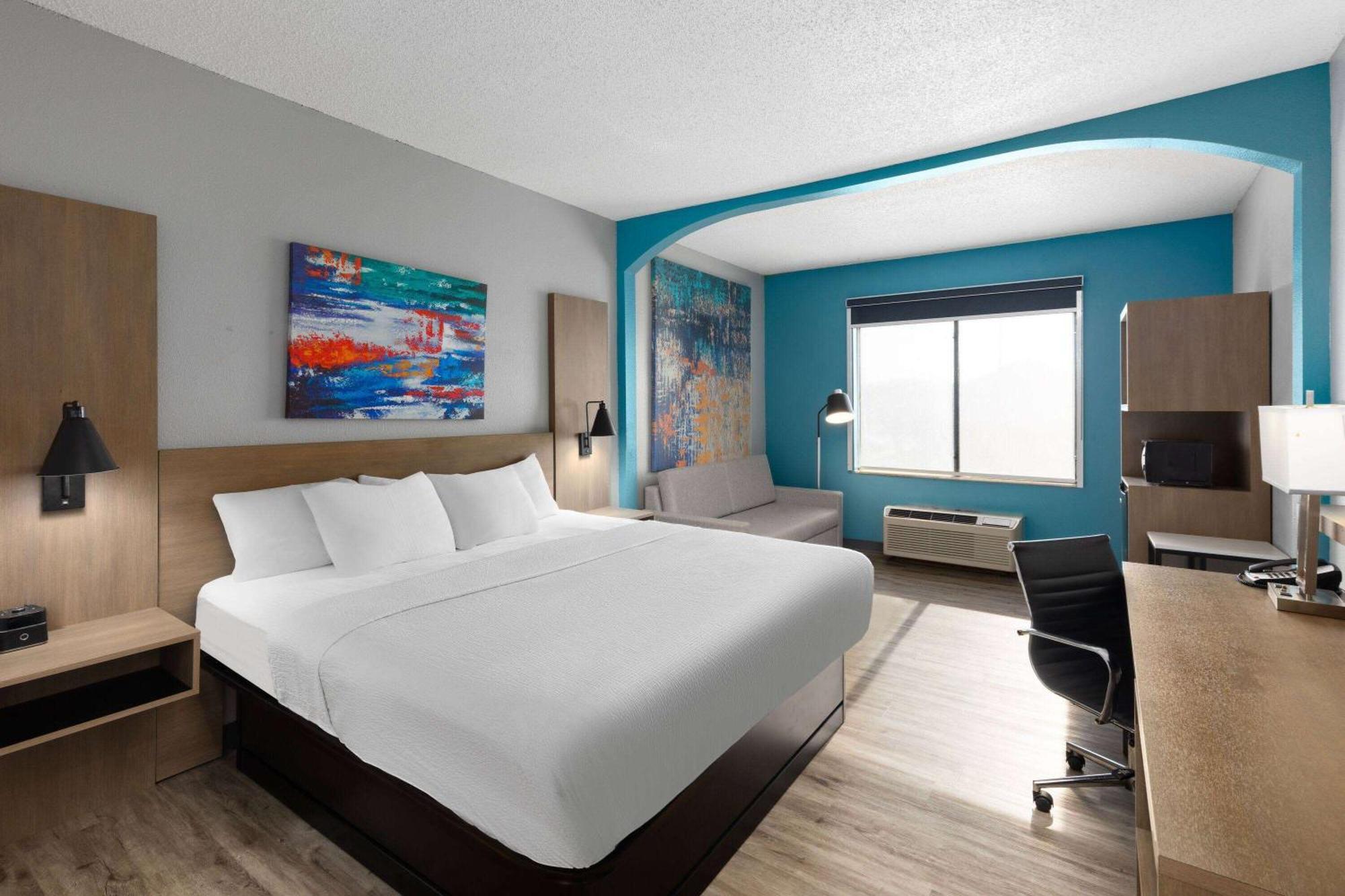 La Quinta Inn By Wyndham Decatur Alabama Εξωτερικό φωτογραφία