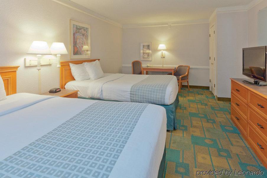La Quinta Inn By Wyndham Decatur Alabama Εξωτερικό φωτογραφία