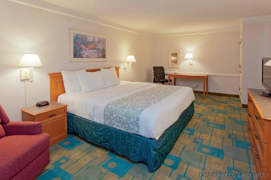La Quinta Inn By Wyndham Decatur Alabama Εξωτερικό φωτογραφία