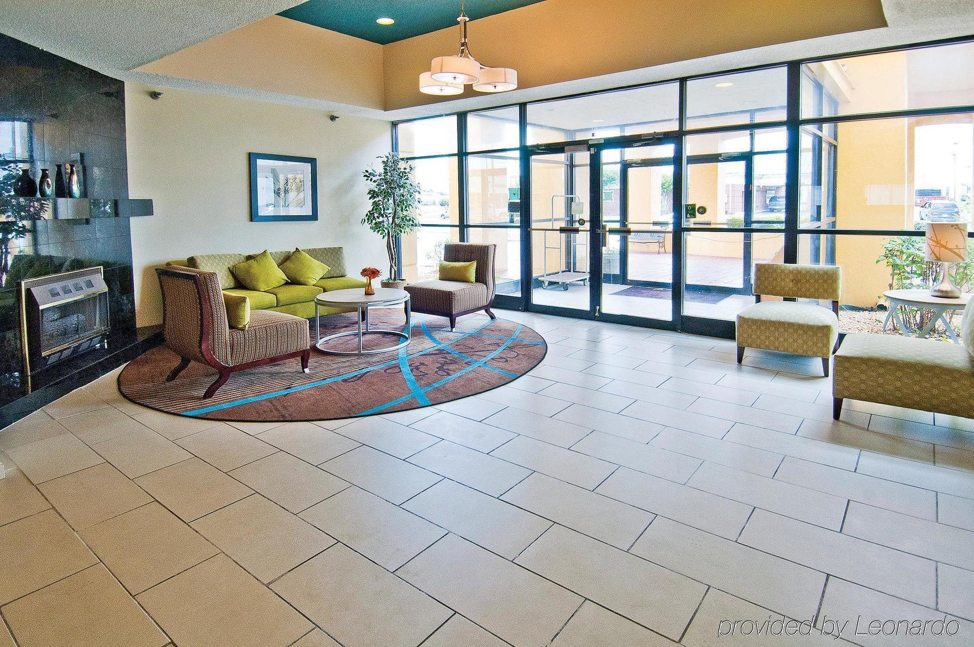 La Quinta Inn By Wyndham Decatur Alabama Εξωτερικό φωτογραφία