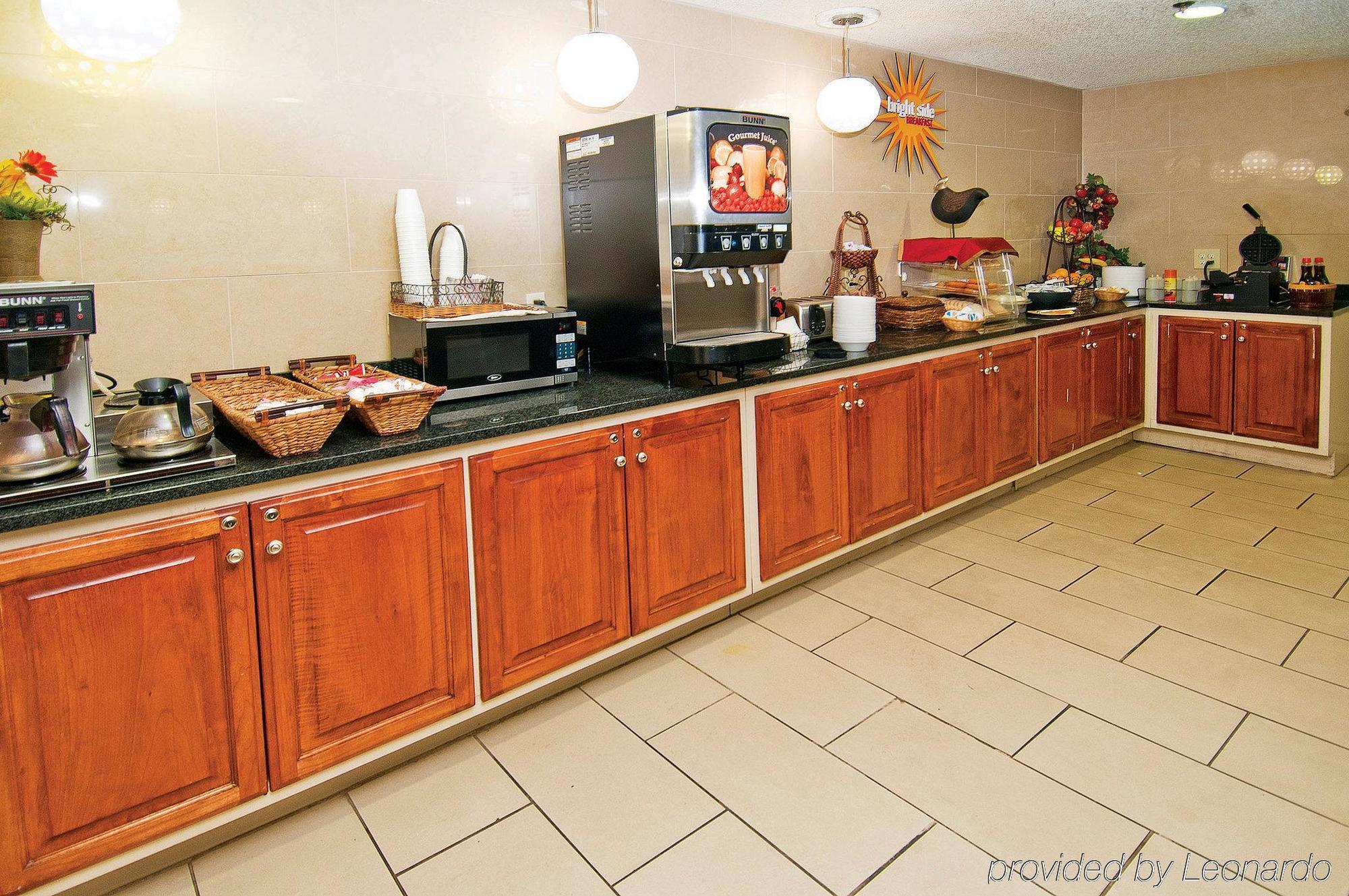 La Quinta Inn By Wyndham Decatur Alabama Εξωτερικό φωτογραφία